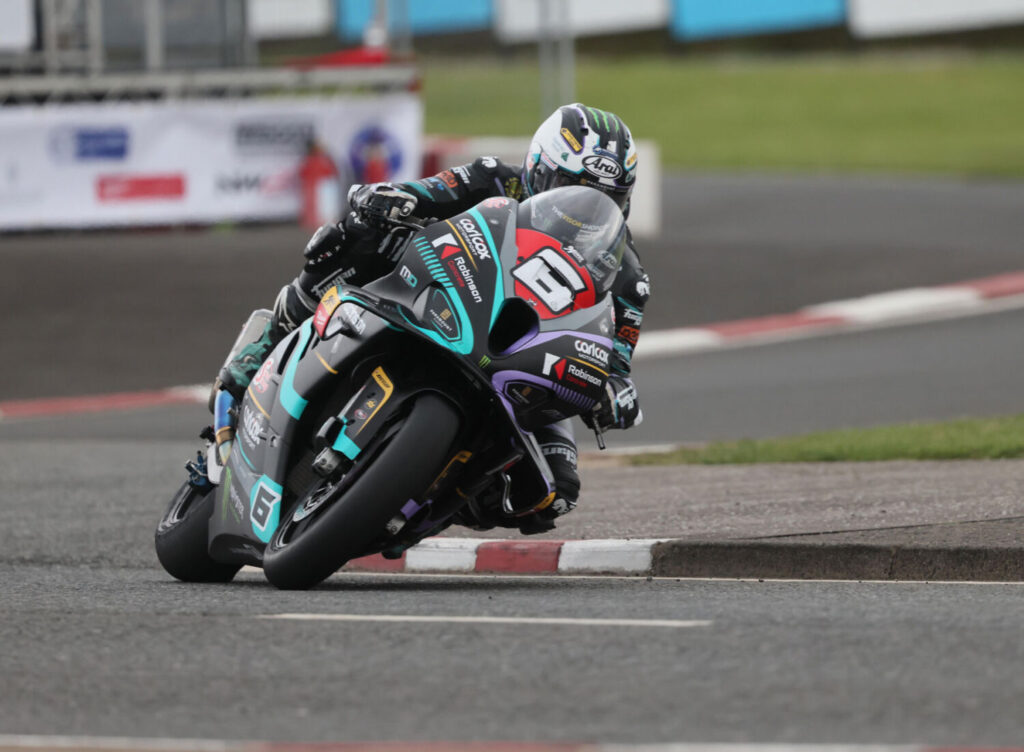 MICHAEL-DUNLOP-SUPERSTOCK-lr