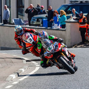 Briggs Equipment NW200 - Briggs Equipment Superbike race - Glenn Irwin (Nitrous Competitions Racing Ducati) leads Dean Harrison (Honda UK)