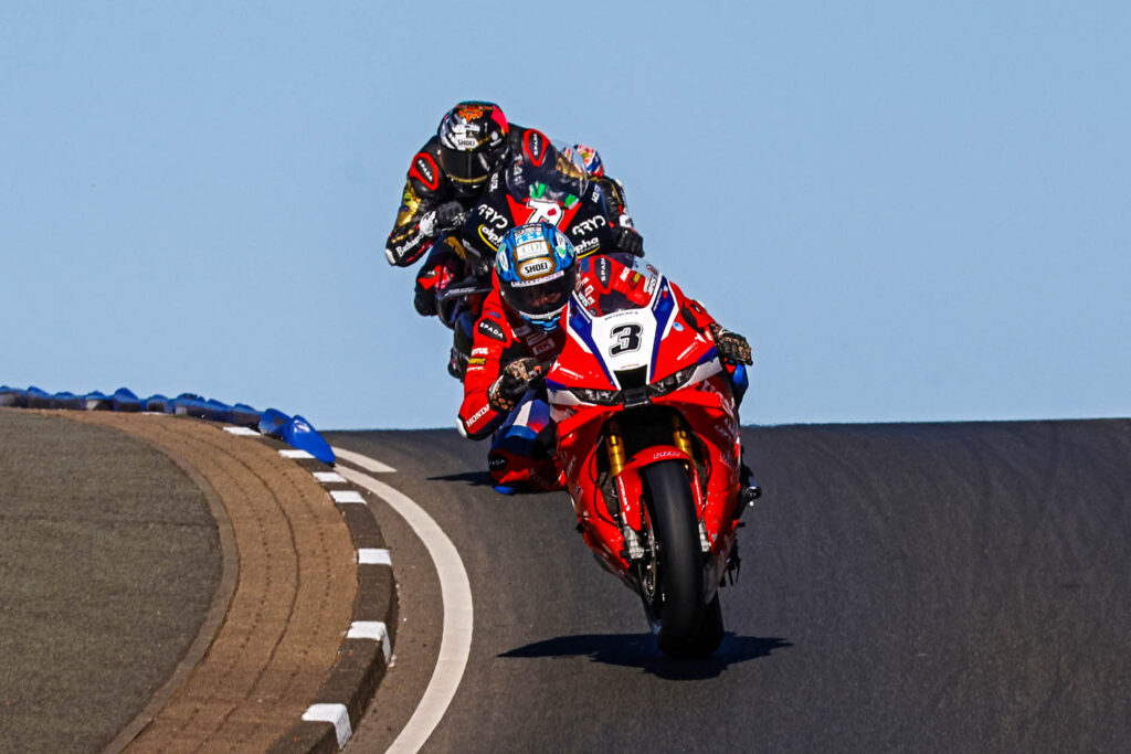 Briggs Equipment NW200 – Merrow Hotel and Spa Superbike race – Dean Harrison (Honda Racing Honda) leads Storm Stacey